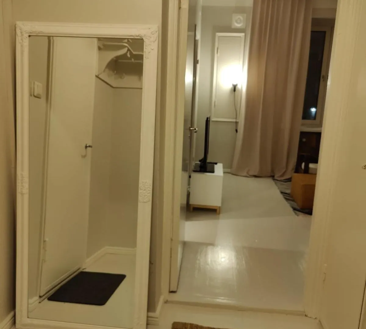 Apartamento Urban & Stylish 1Br By The Metro Helsinki Finlandia