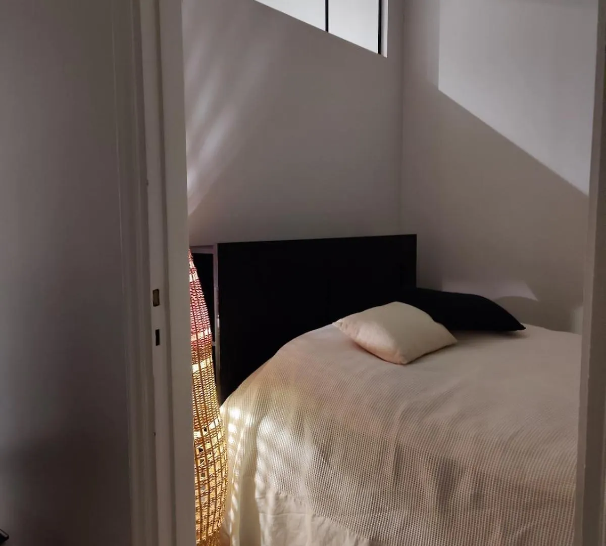 Apartamento Urban & Stylish 1Br By The Metro Helsinki Finlandia